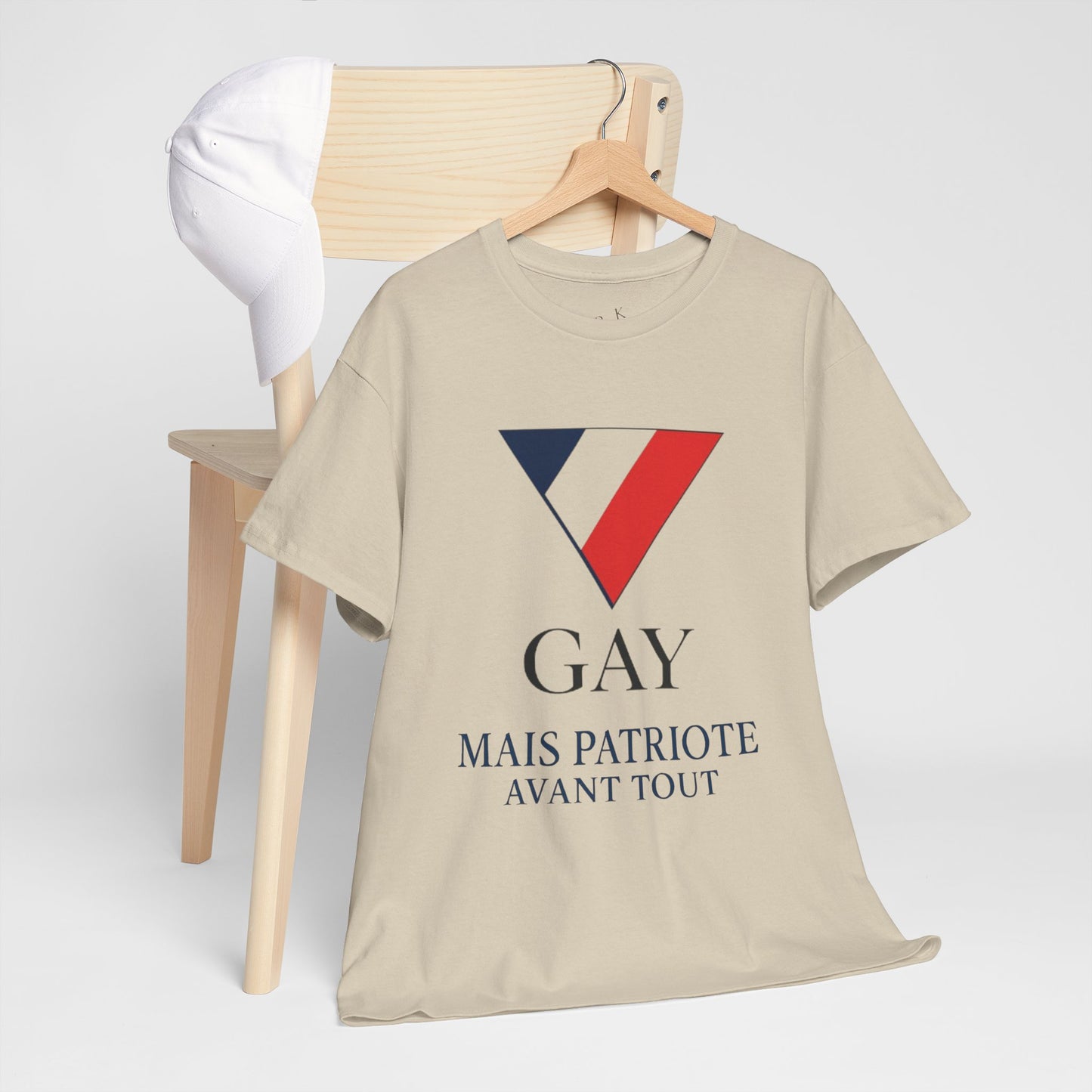 GAY MAIS PATRIOTE AVANT TOUT - Tee-shirt