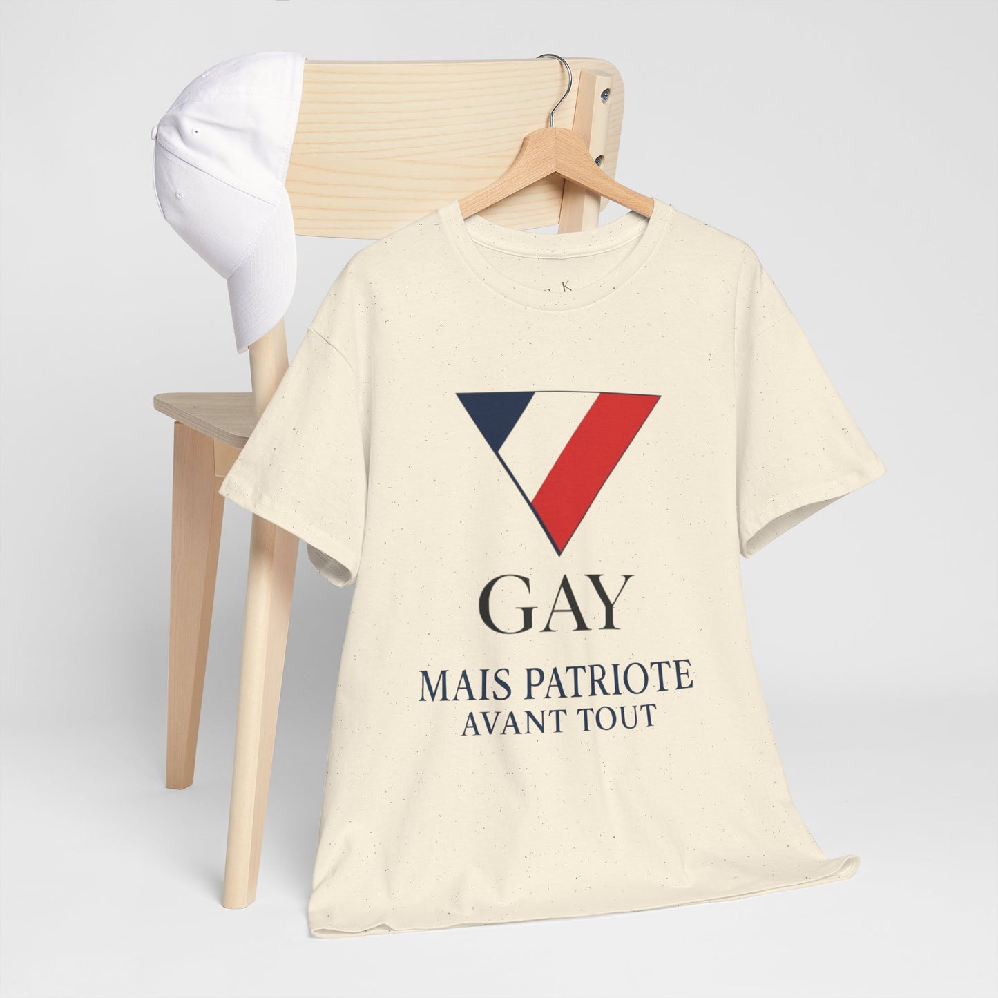 GAY MAIS PATRIOTE AVANT TOUT - Tee-shirt